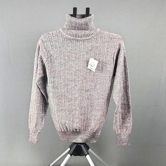 NWT- Alexxus Women's Turtleneck Sweater - Size S - Picture 1 of 4